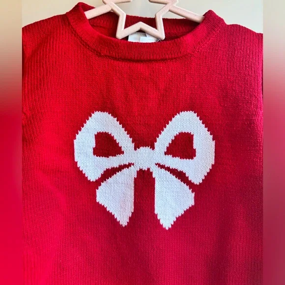 EUC size 8 Little English red bow intarsia sweater